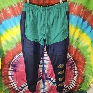 Men's Nike Thermal Fleece Lined Jogger Tech Pants  Size L